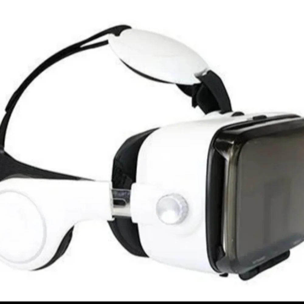 Hyper Virtual Reality Headset